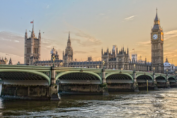 Londra parliament bridge