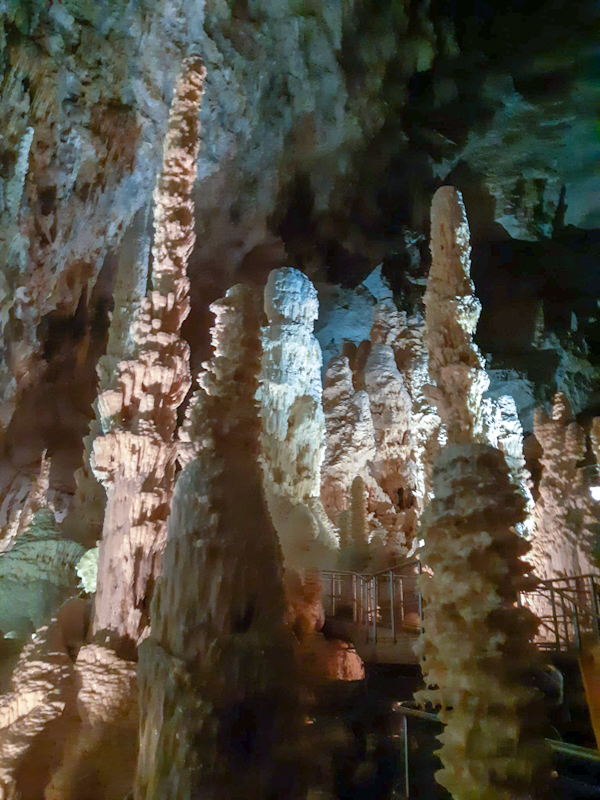 stalattiti e stalagmiti